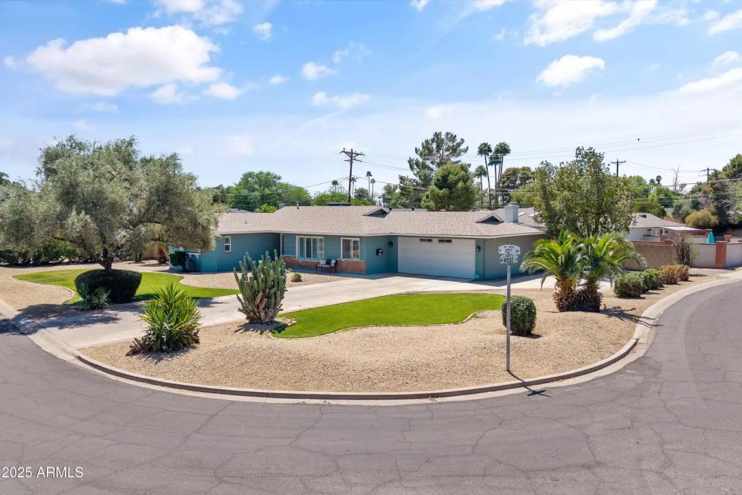 Real Estate Picture 2