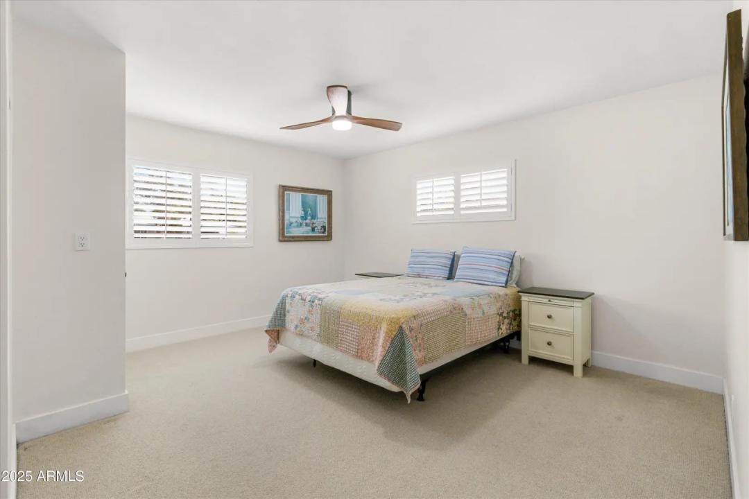 Real Estate Picture 15
