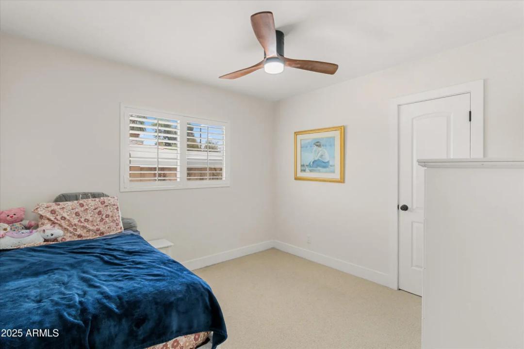 Real Estate Picture 17