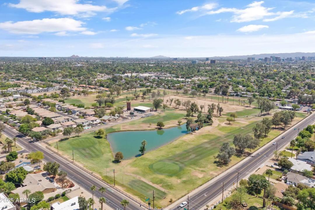 Real Estate Picture 31