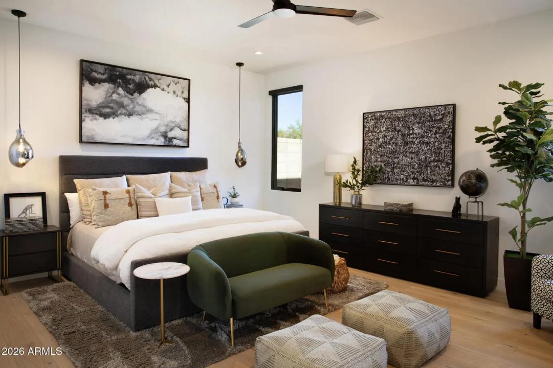 Real Estate Picture 26