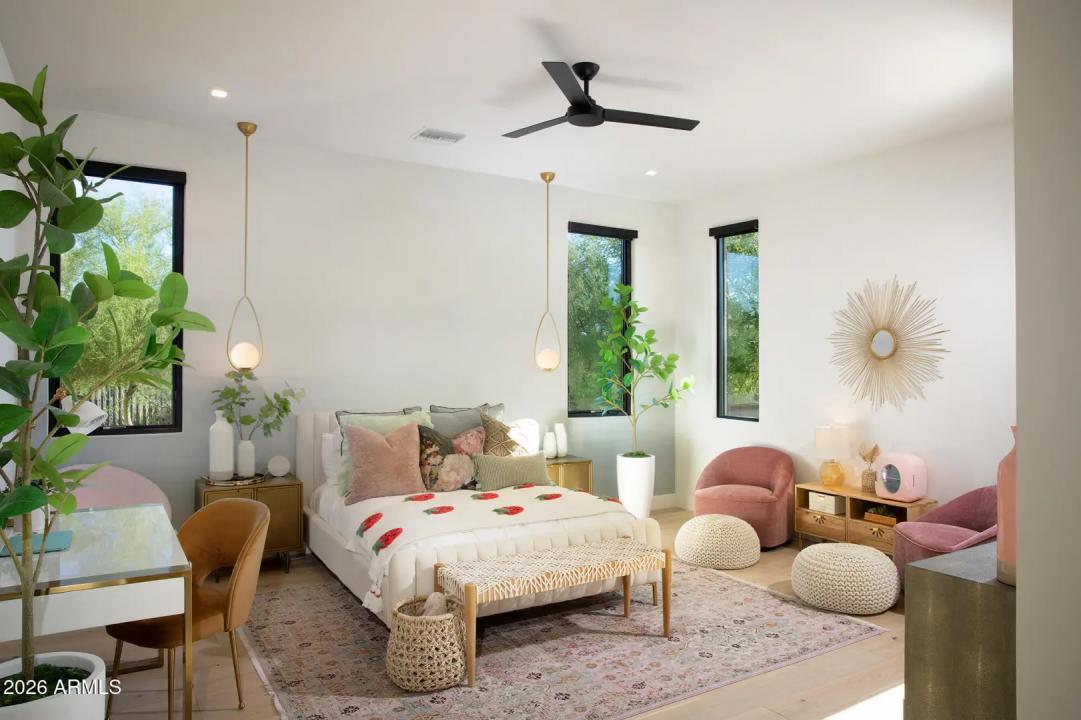 Real Estate Picture 28