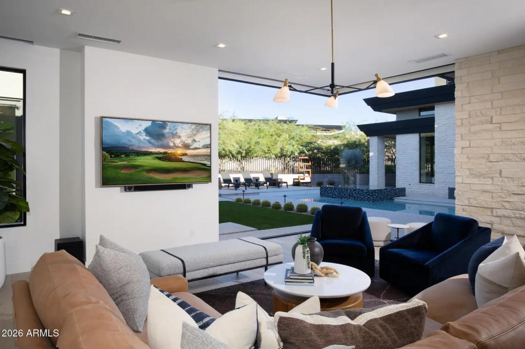 Real Estate Picture 39