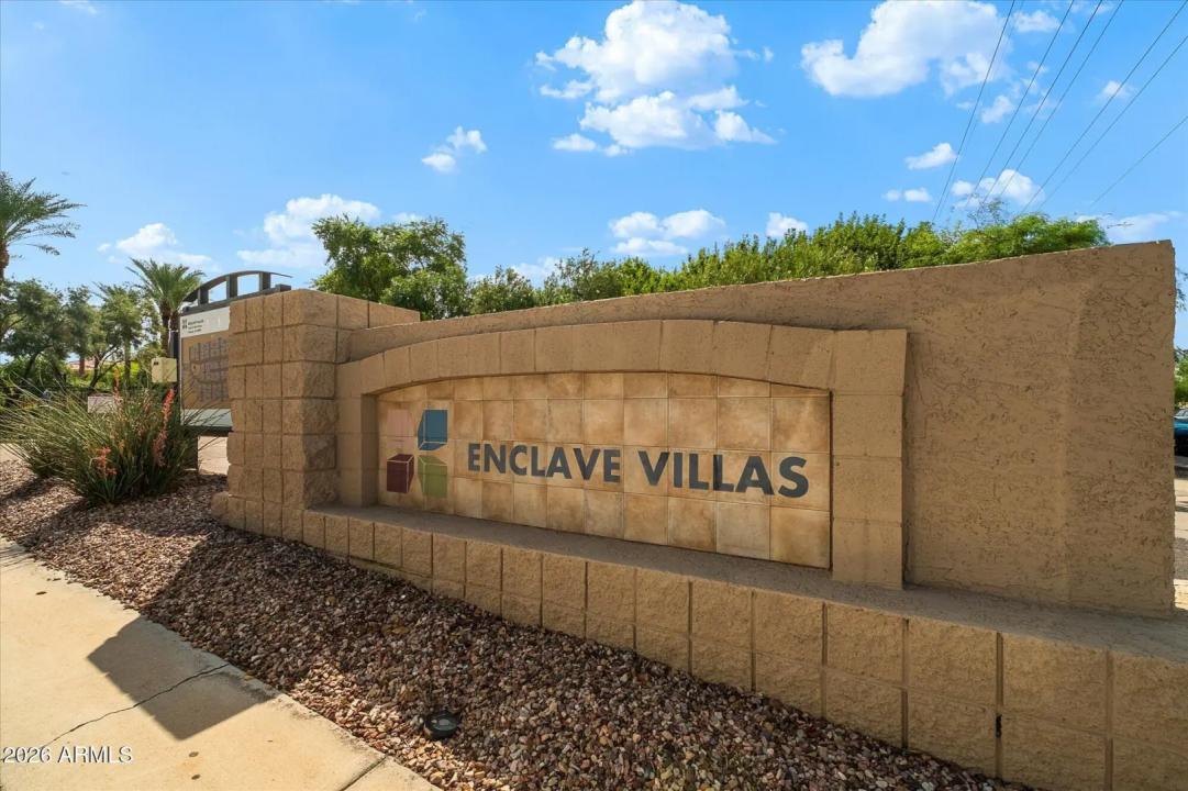 Real Estate Picture 27