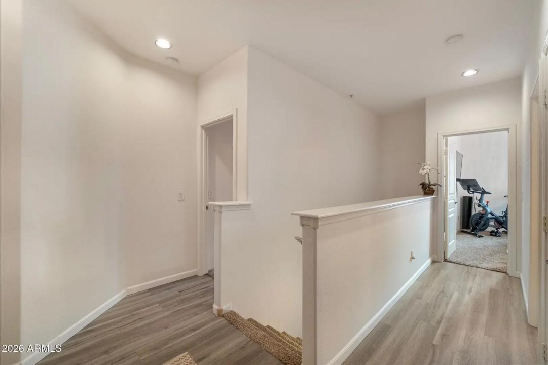 Real Estate Picture 21