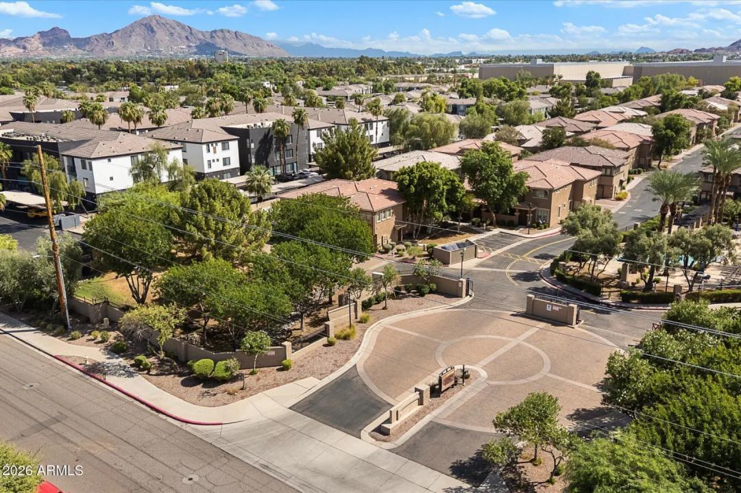 Real Estate Picture 28