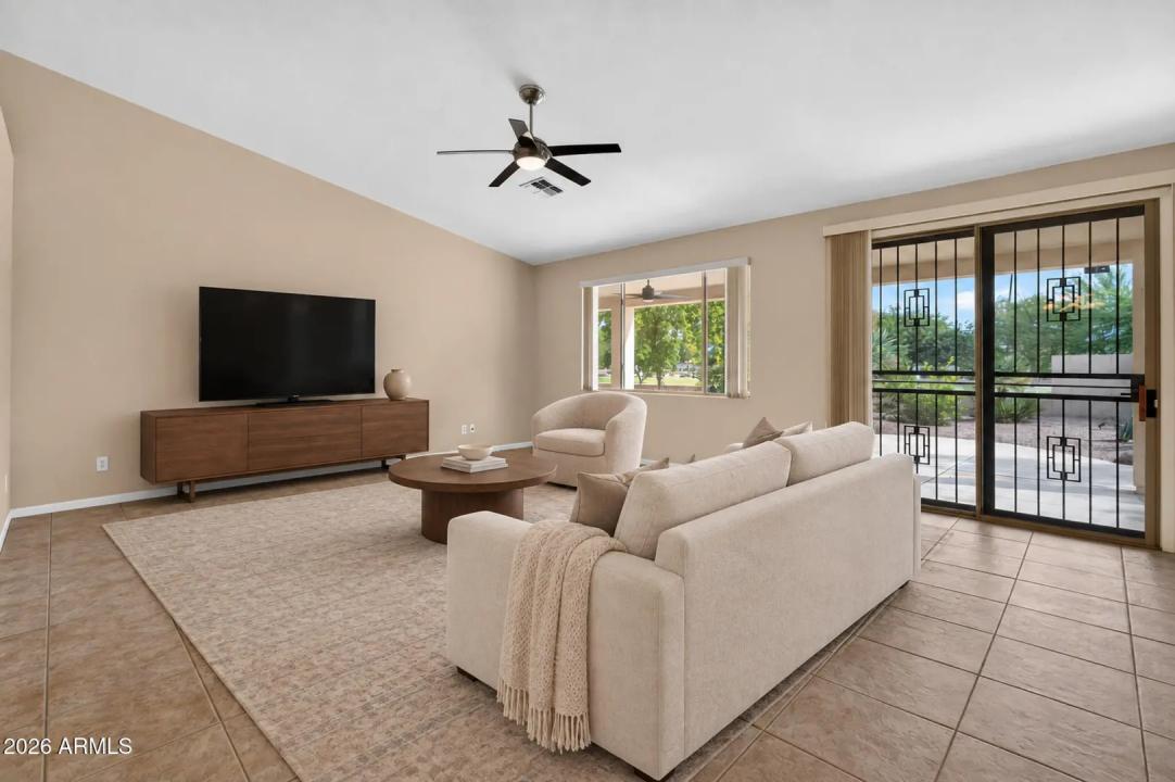 Real Estate Picture 21