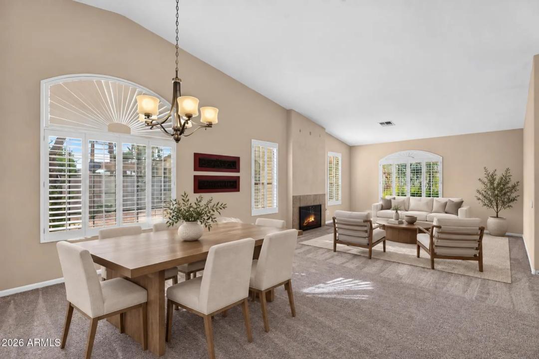 Real Estate Picture 7
