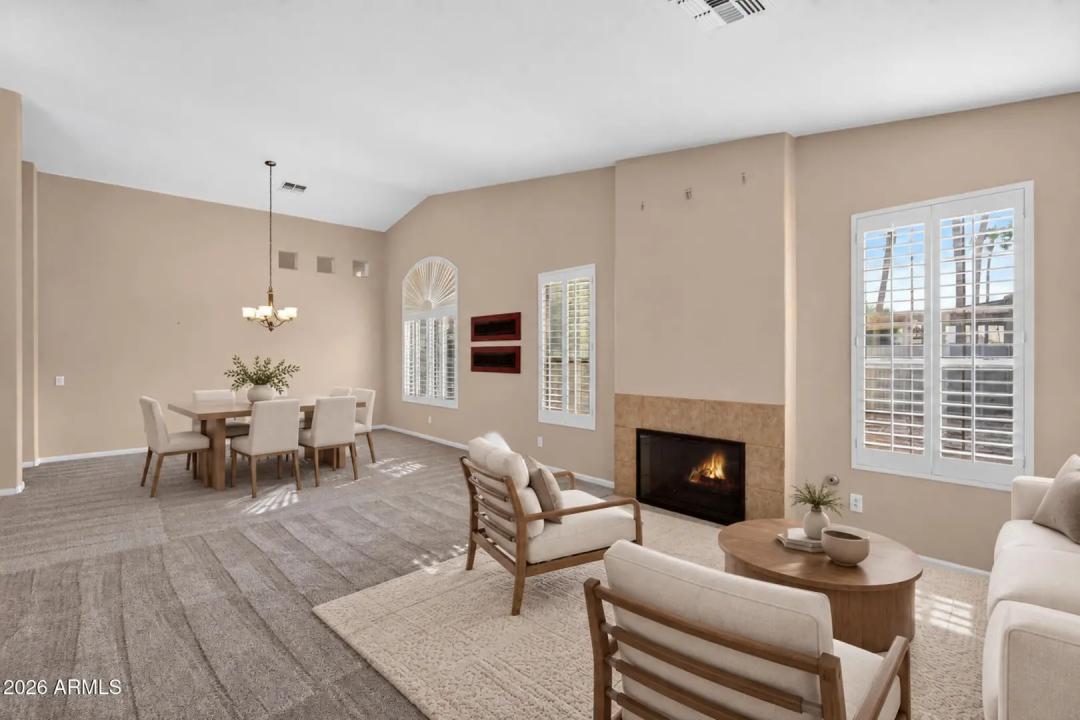 Real Estate Picture 13