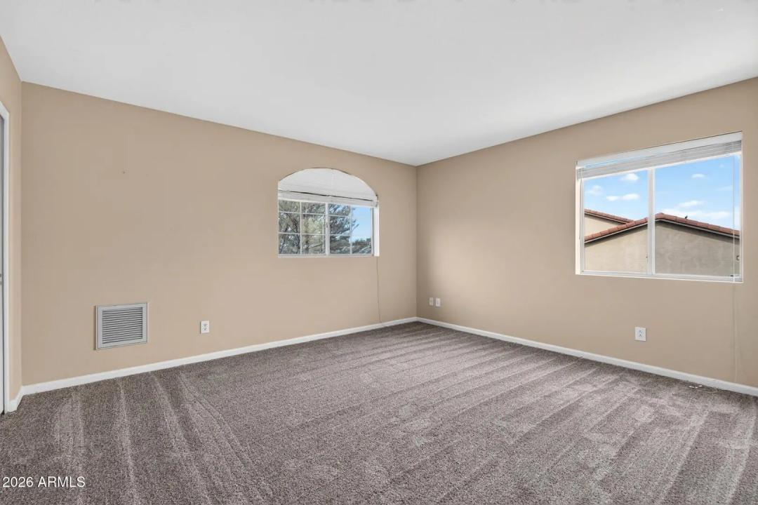 Real Estate Picture 54