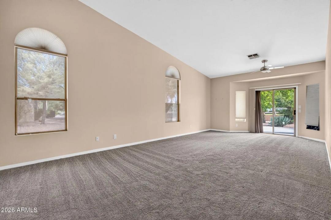 Real Estate Picture 40