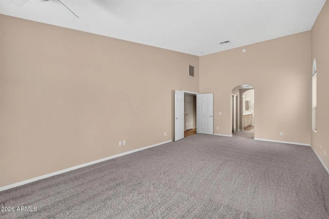 Real Estate Picture 38