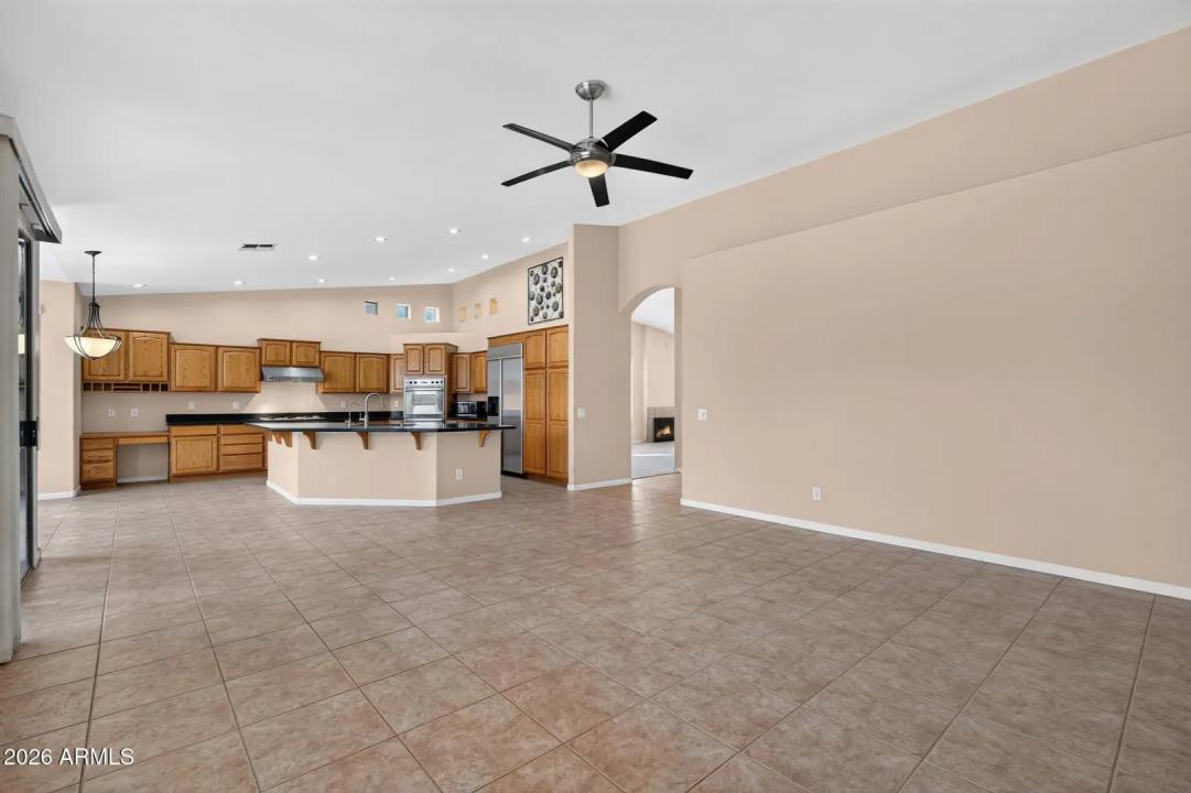 Real Estate Picture 27