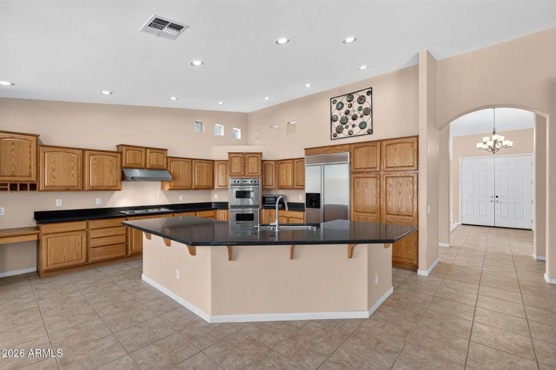 Real Estate Picture 28