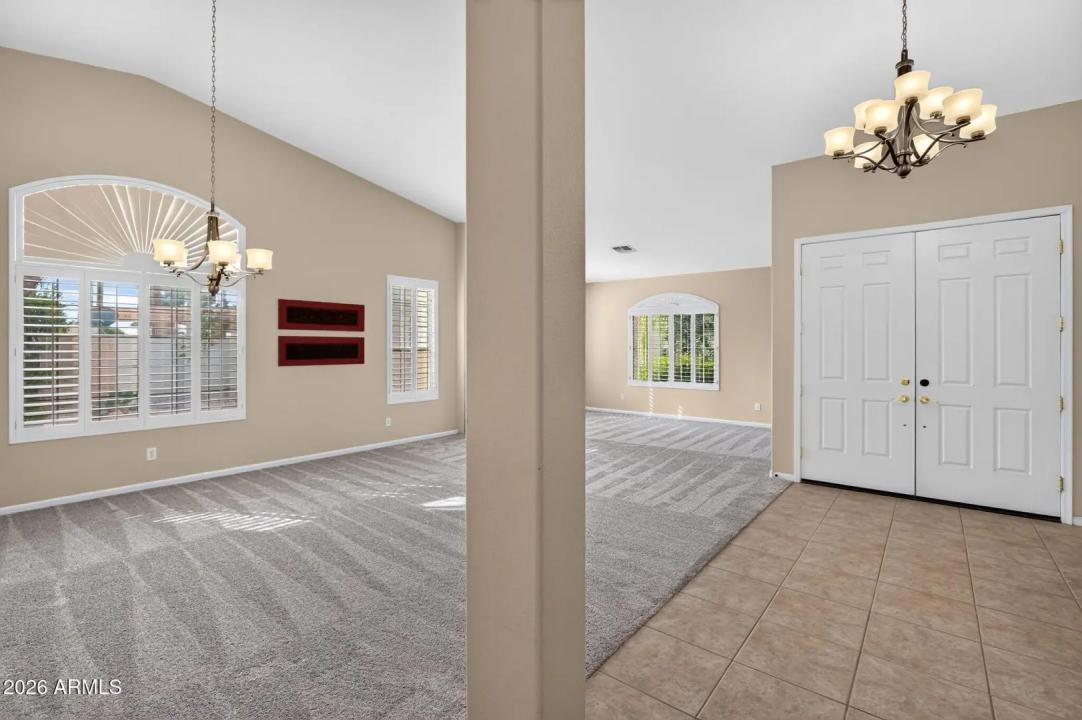 Real Estate Picture 6