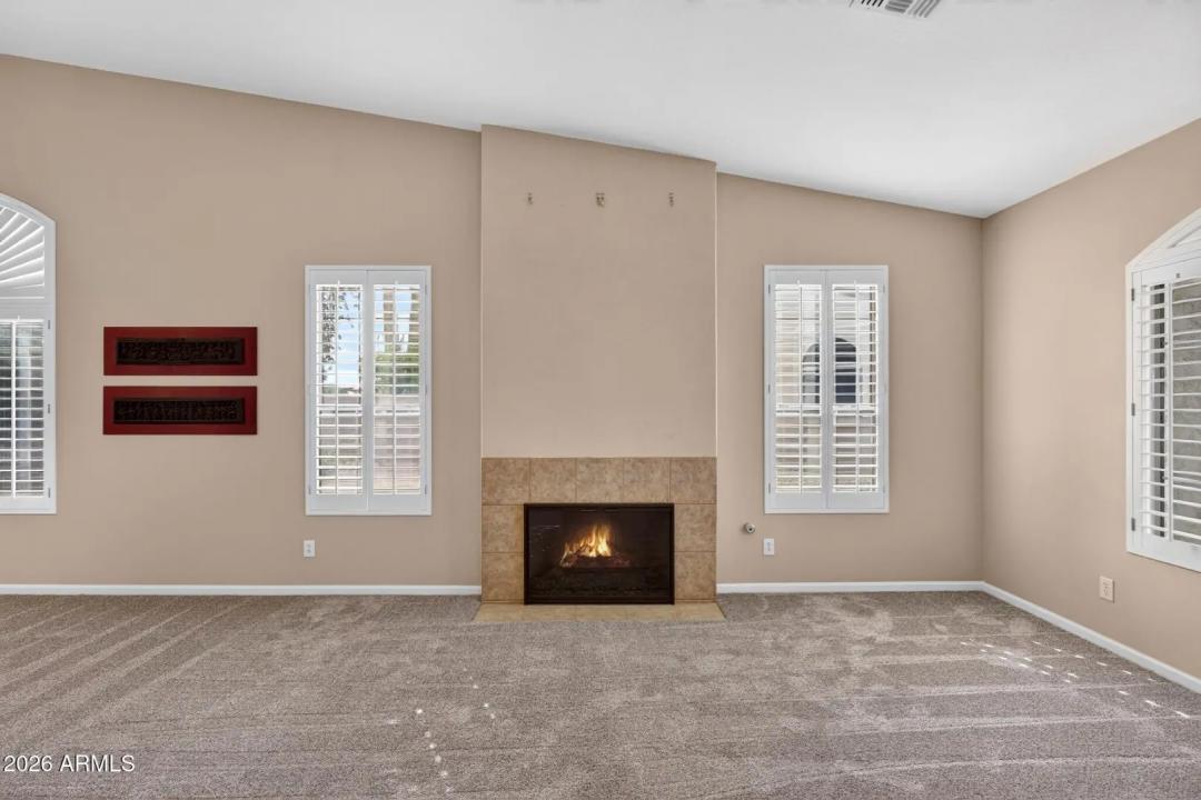 Real Estate Picture 10