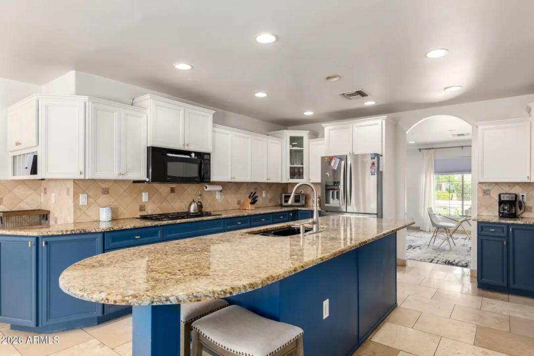 5555 E MONTEROSA Street Phoenix AZ 85018 Picture 7.