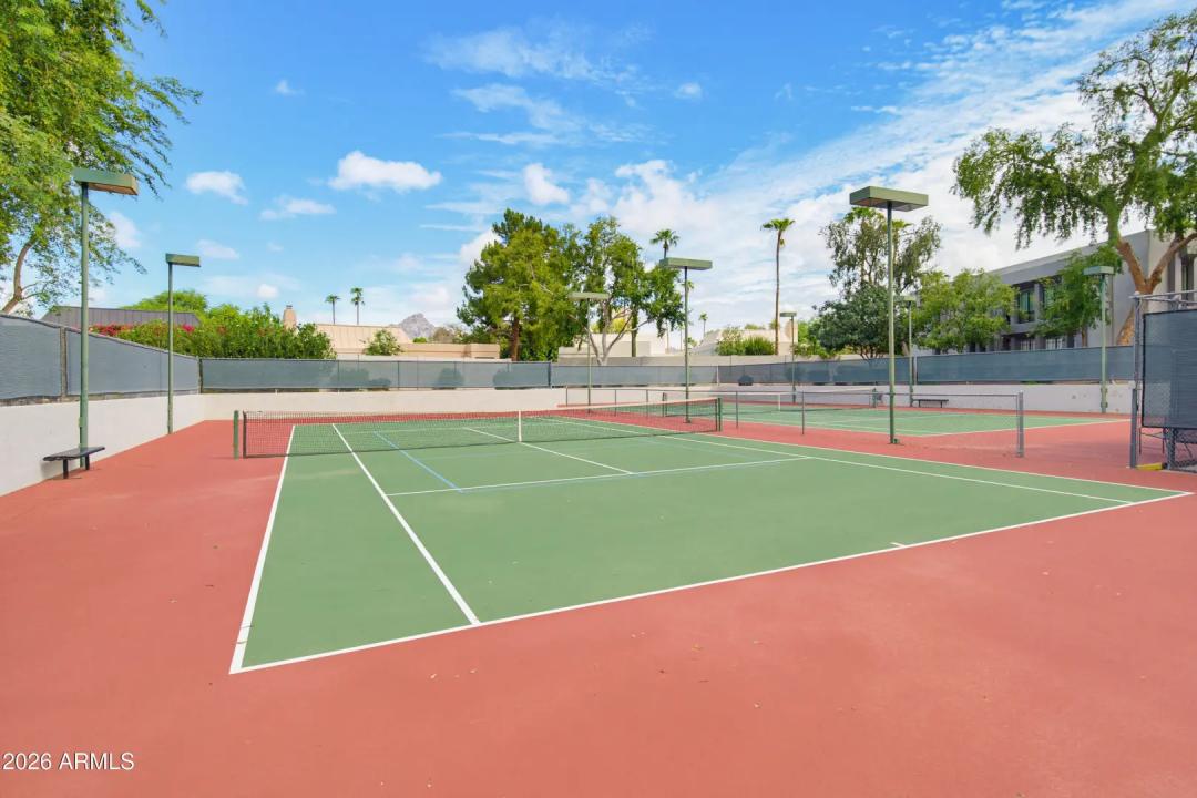 Real Estate Picture 27