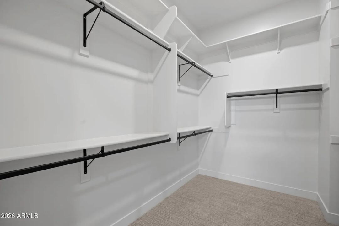 Real Estate Picture 18