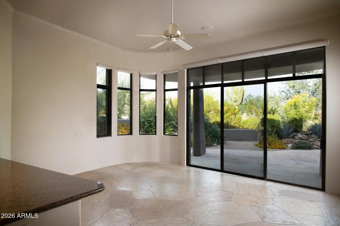 Real Estate Picture 9