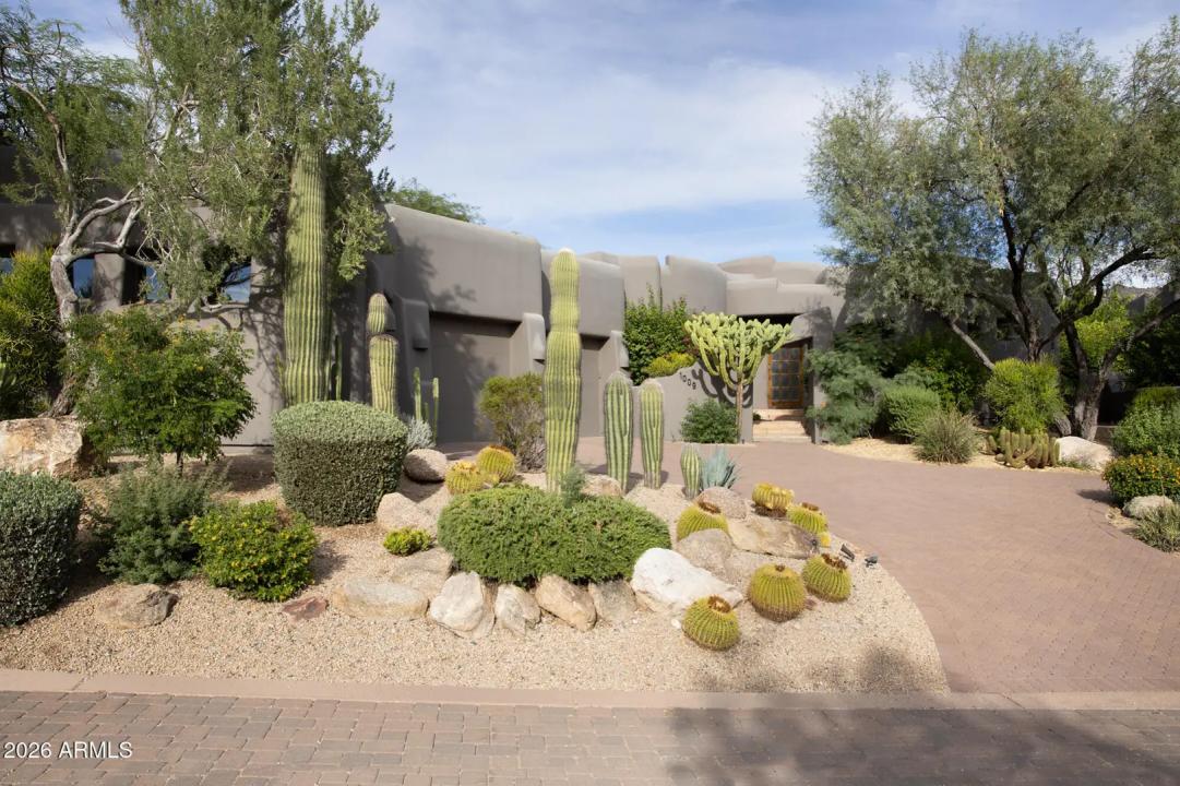 Real Estate Picture 27