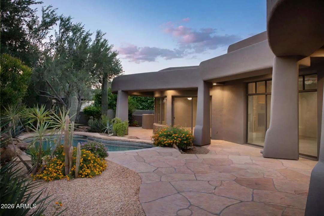 Real Estate Picture 26