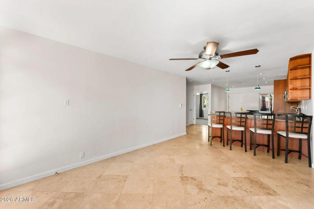 Real Estate Picture 19