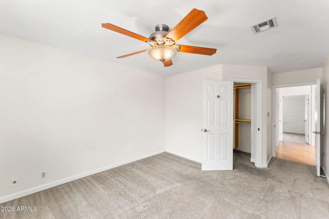 Real Estate Picture 29