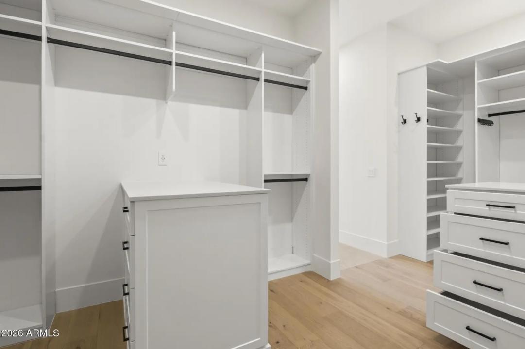 Real Estate Picture 20