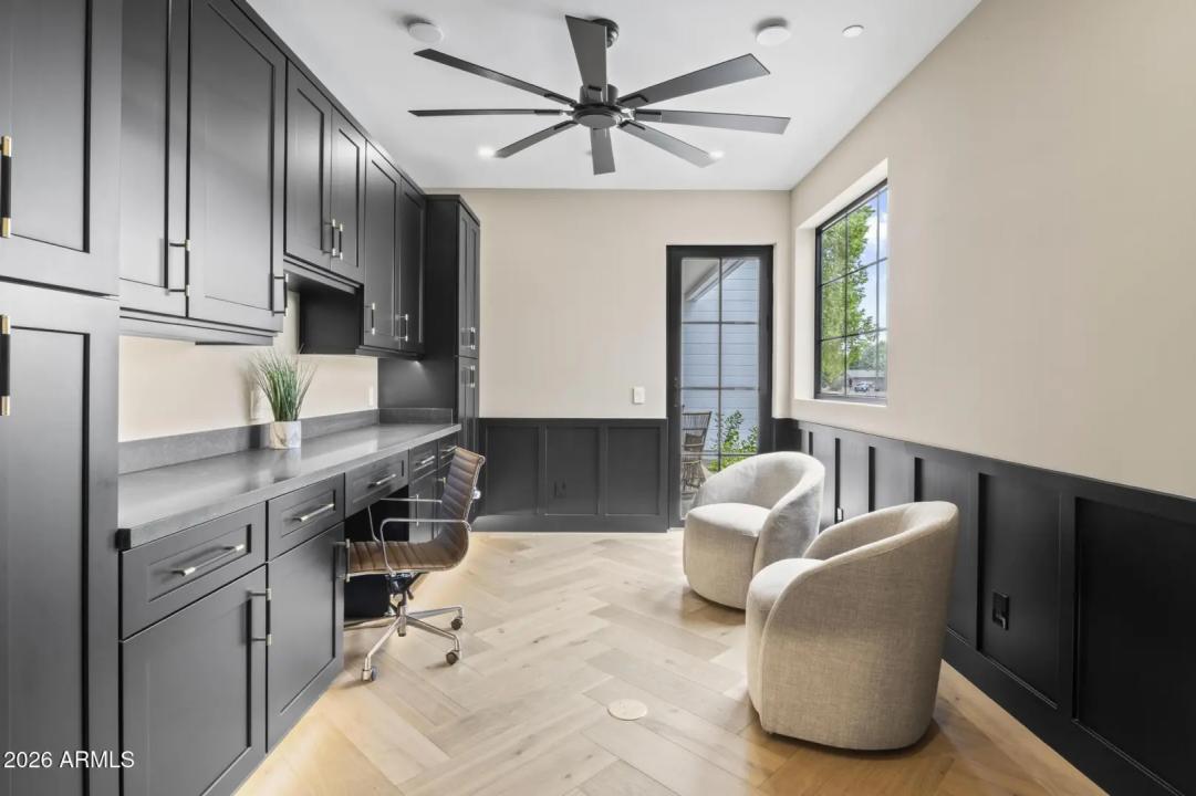 Real Estate Picture 22