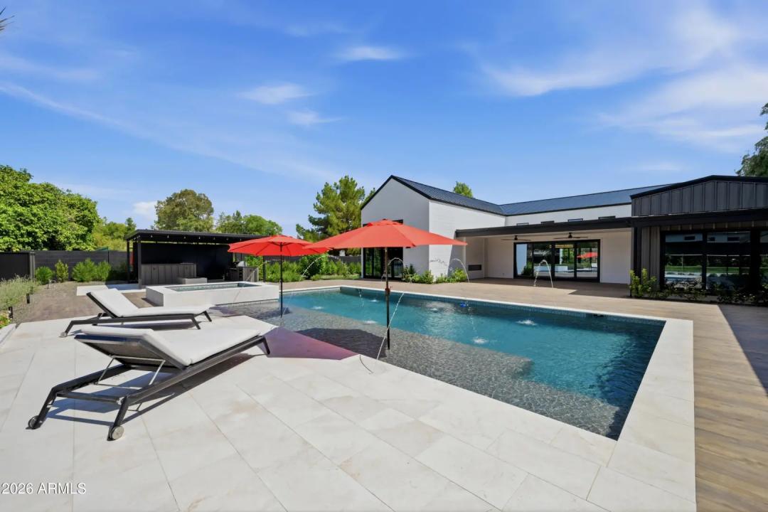 Real Estate Picture 31