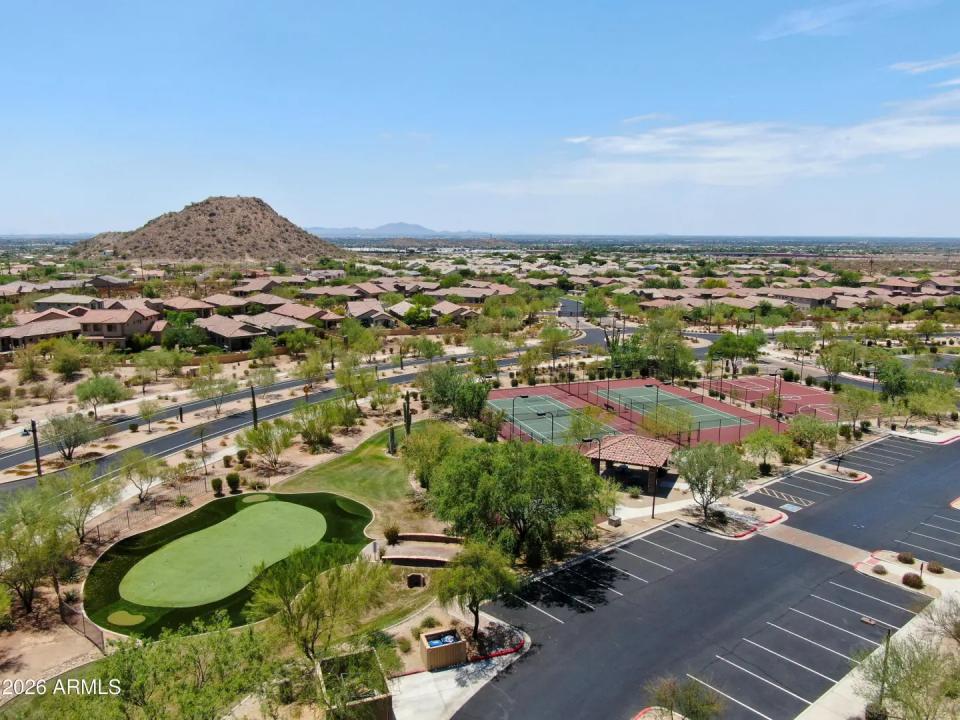 Real Estate Picture 41