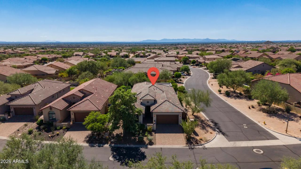 Real Estate Picture 32