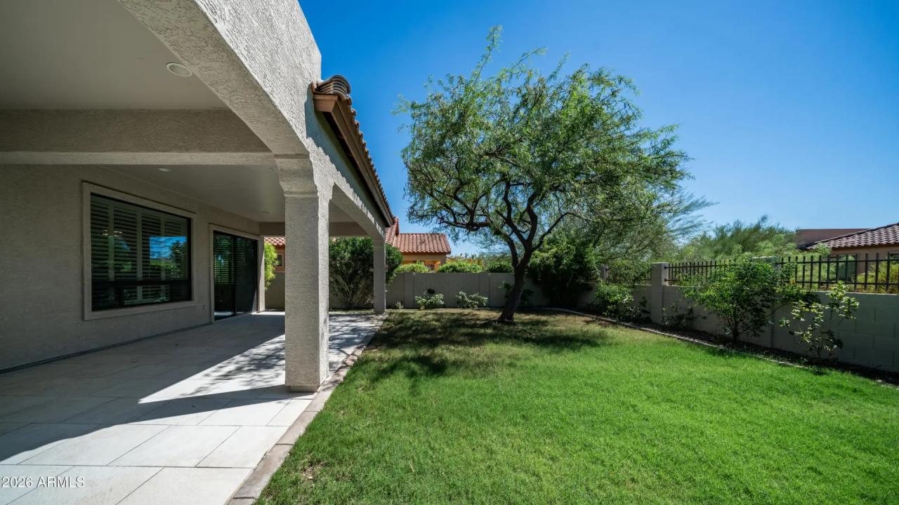 Real Estate Picture 30