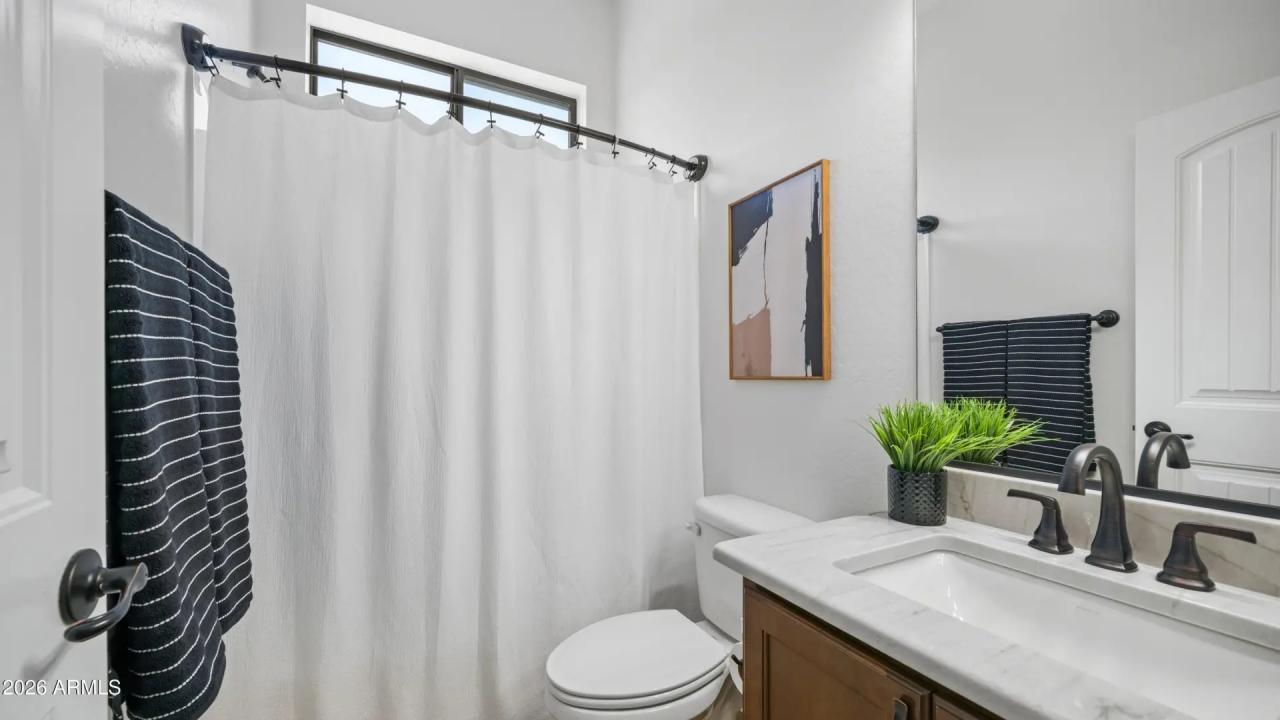Real Estate Picture 27