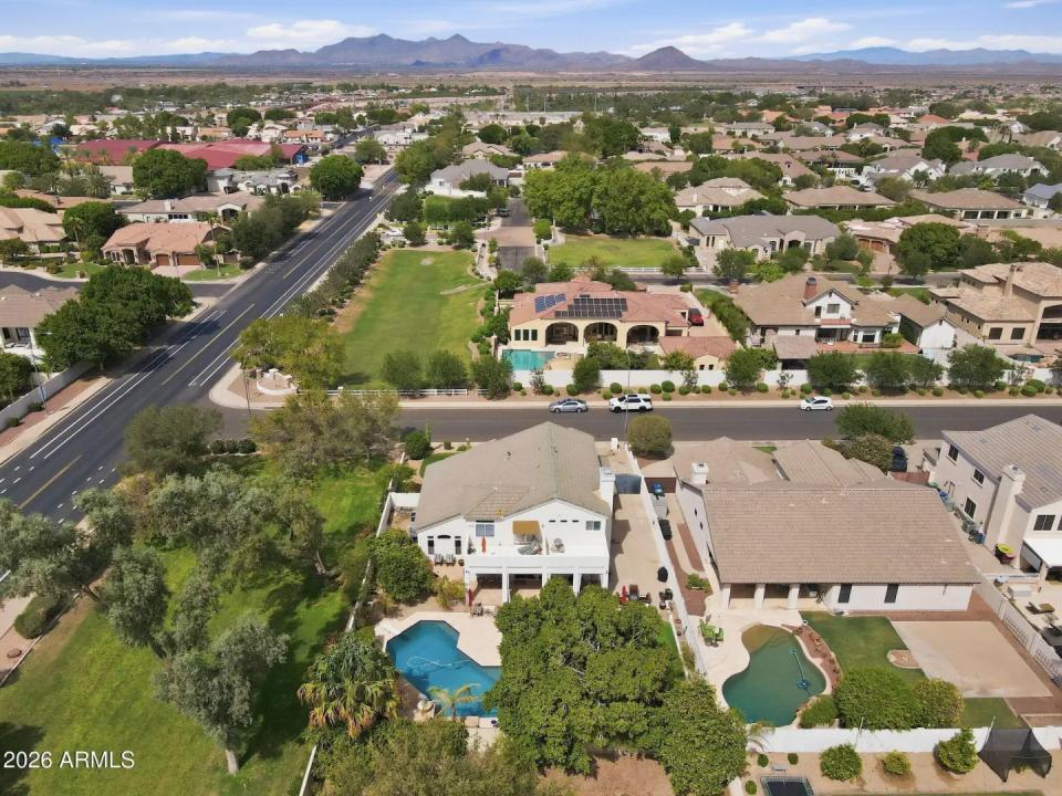 Real Estate Picture 56