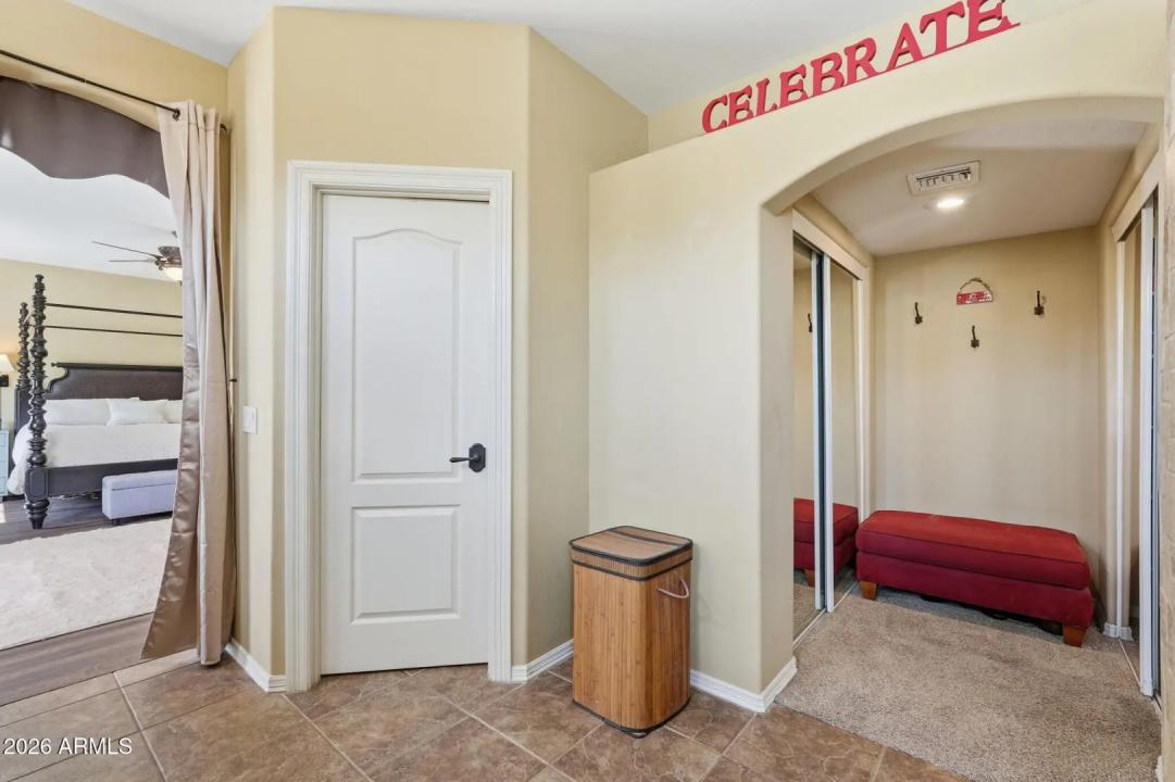 Real Estate Picture 32