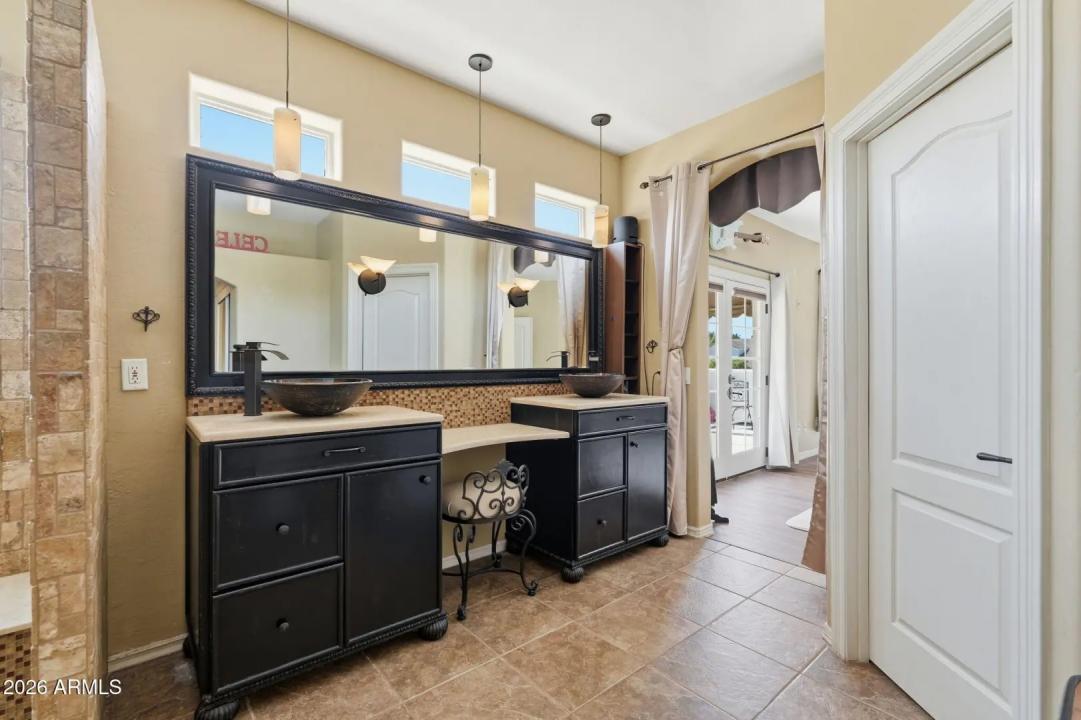 Real Estate Picture 31