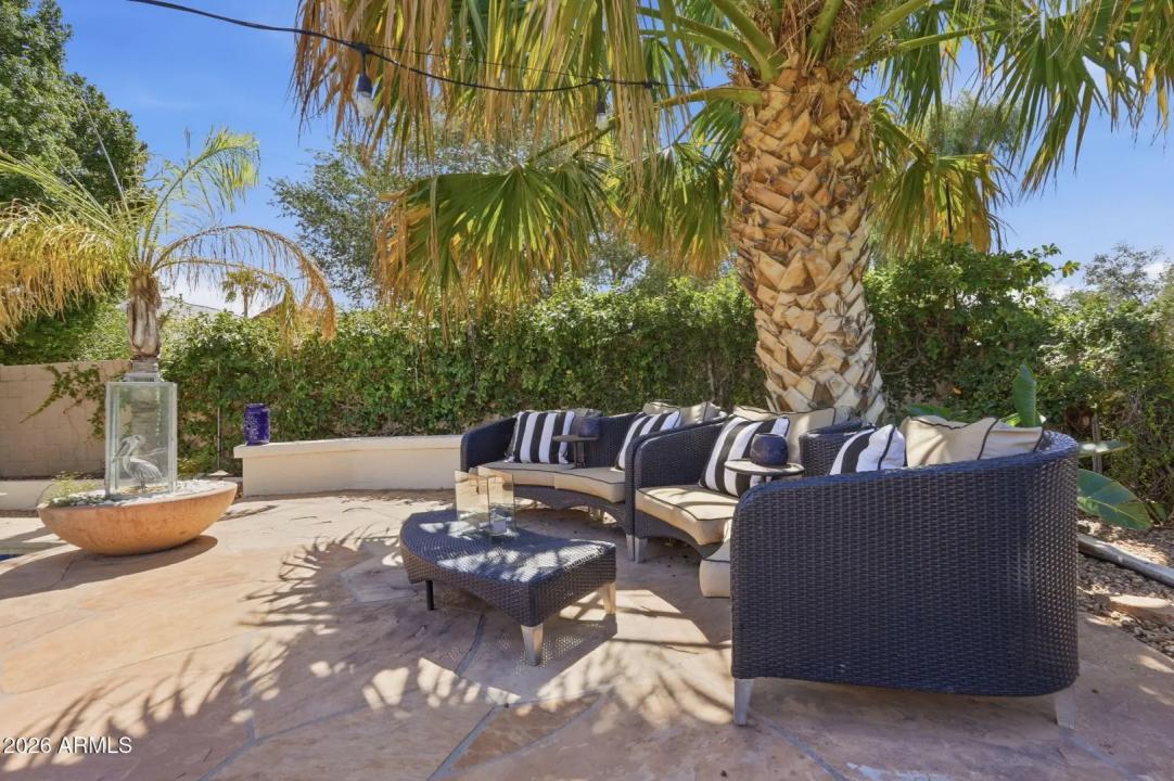 Real Estate Picture 50