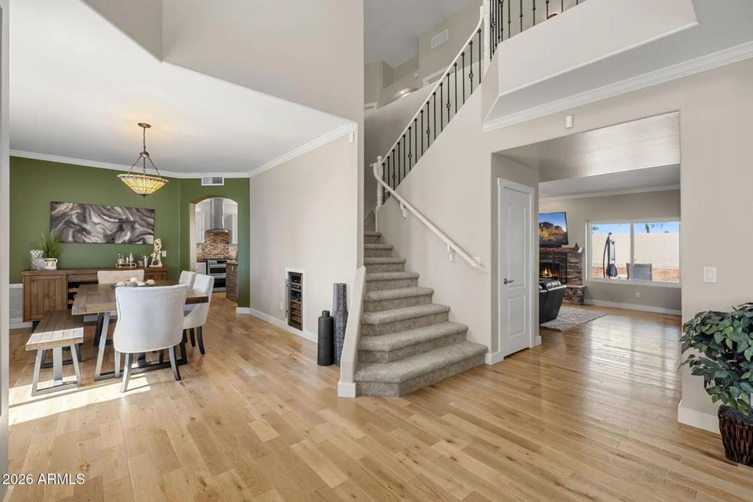 Real Estate Picture 25