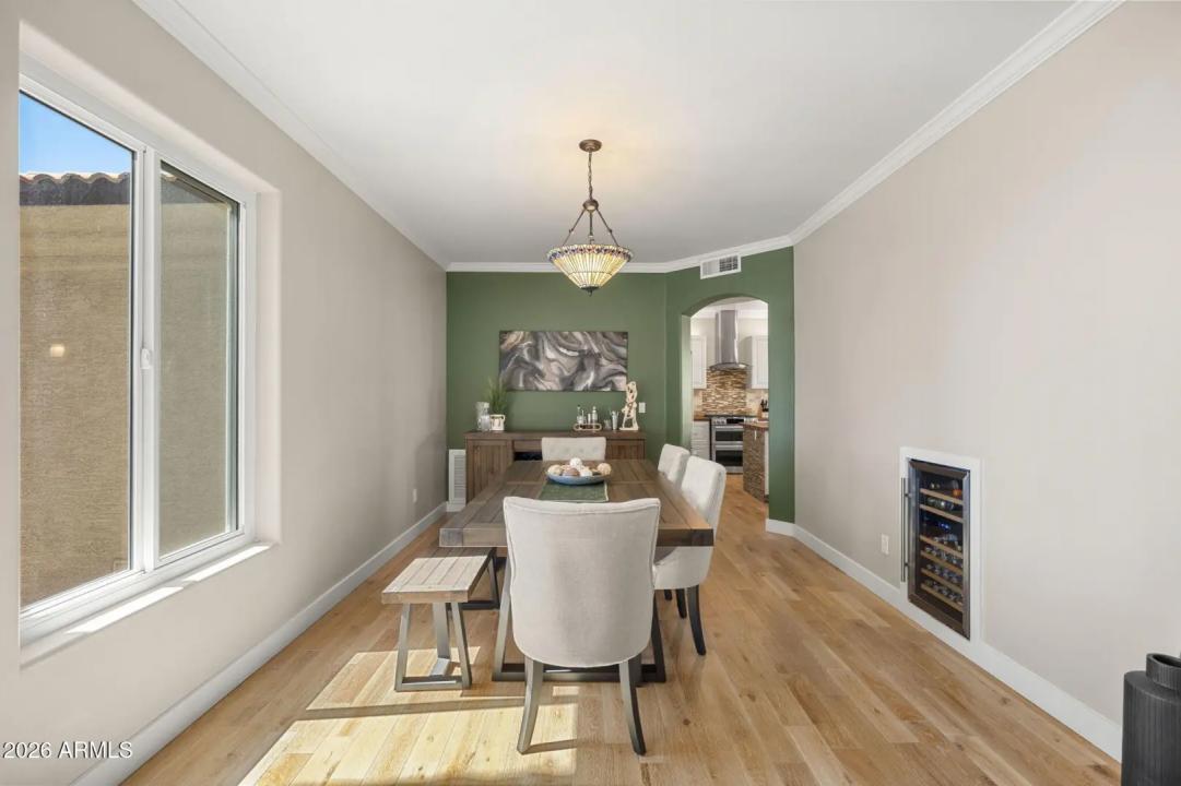 Real Estate Picture 26