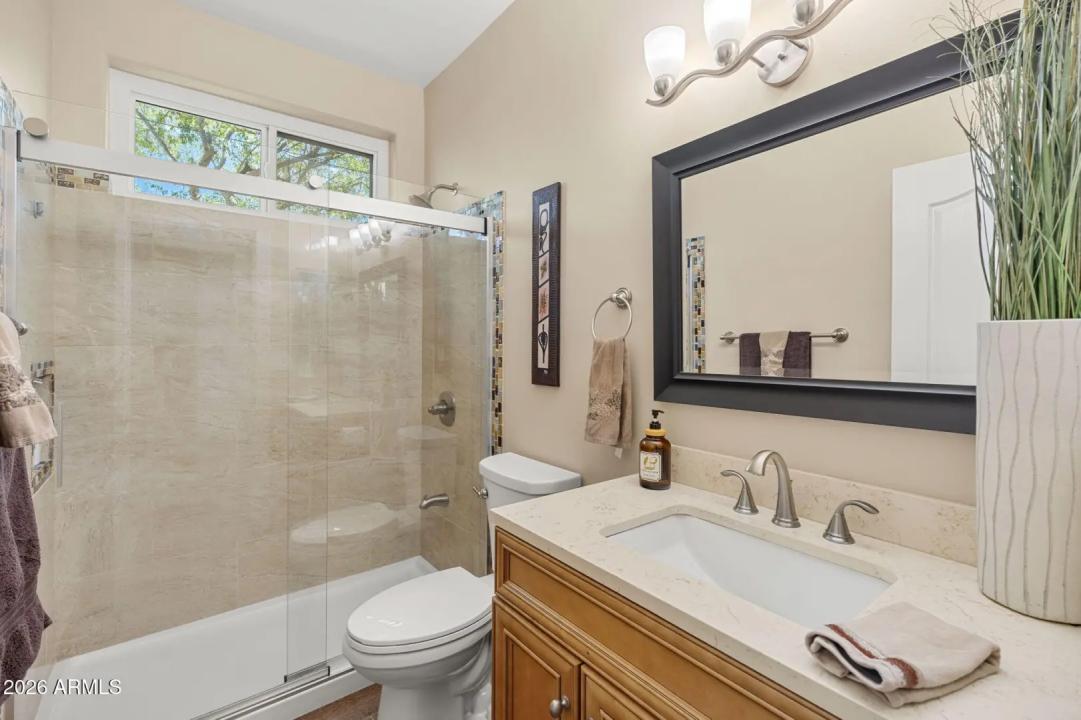 Real Estate Picture 28