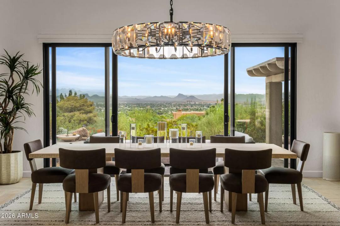 Real Estate Picture 7