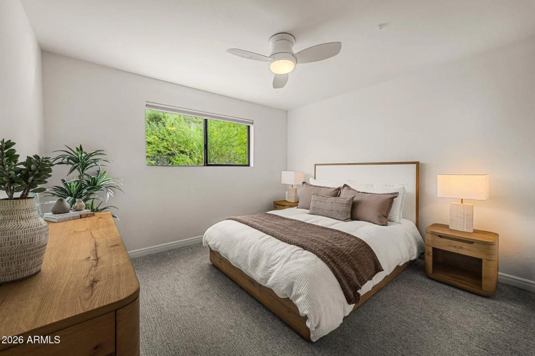 Real Estate Picture 19