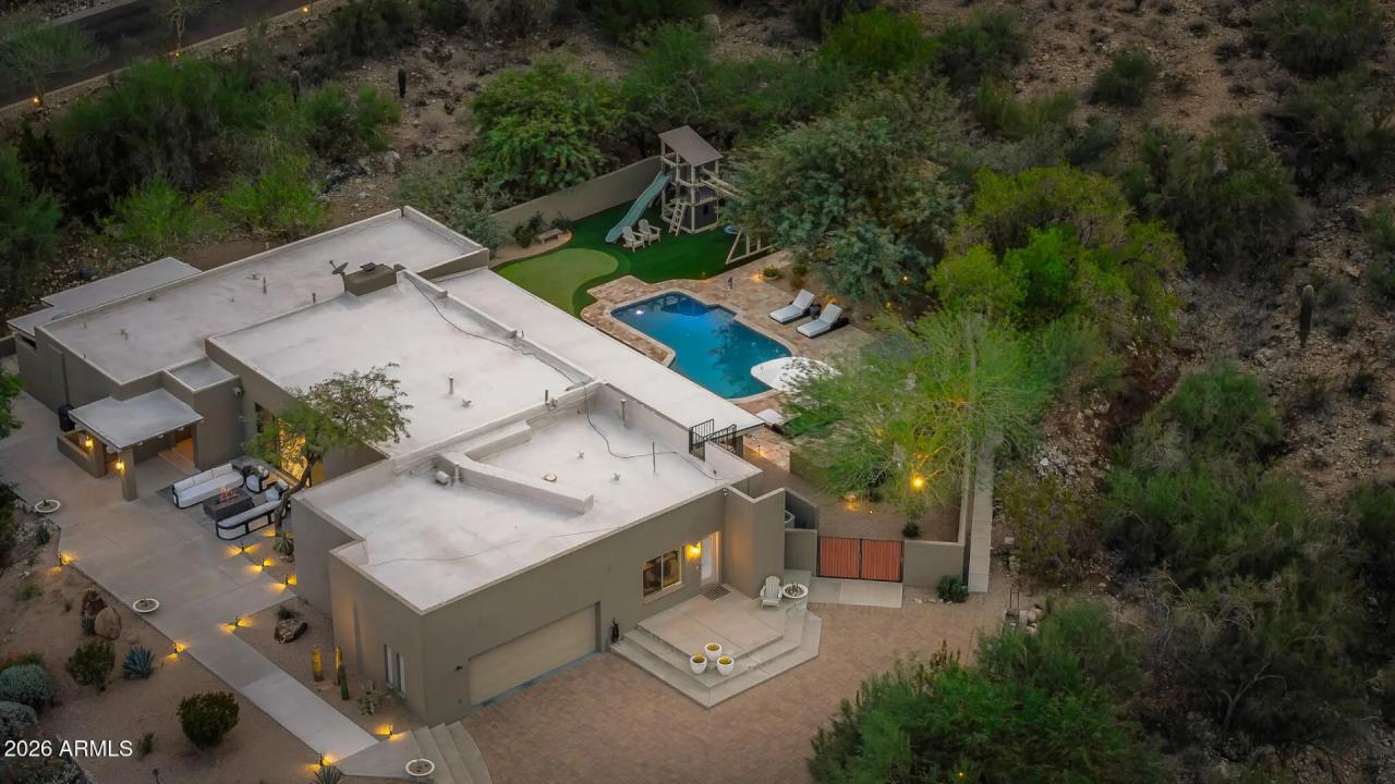 Real Estate Picture 33