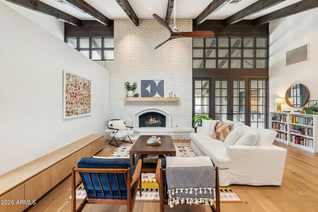 Real Estate Picture 20