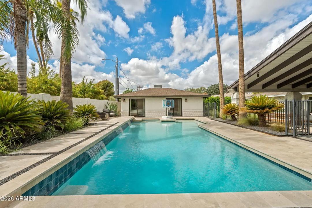 Real Estate Picture 39