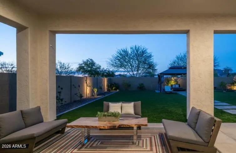 Real Estate Picture 11