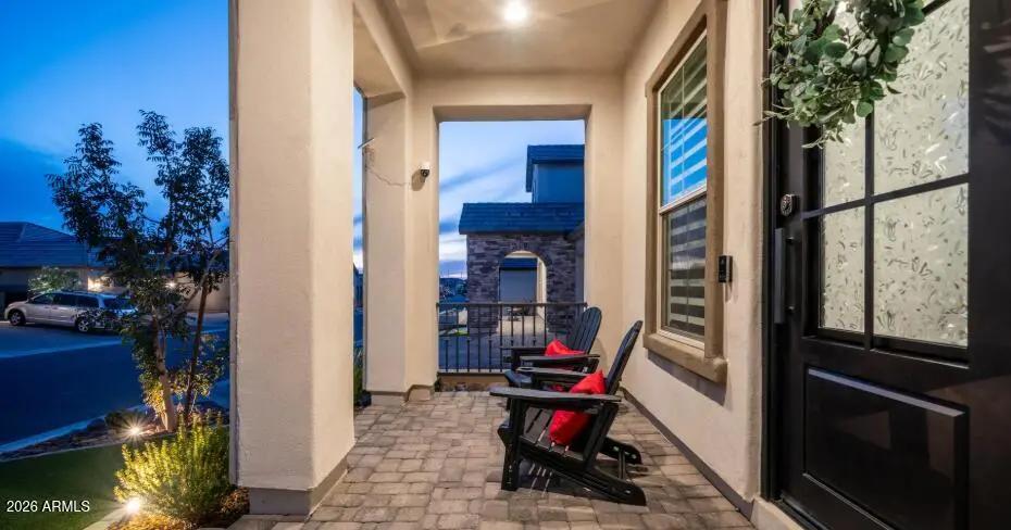 Real Estate Picture 12