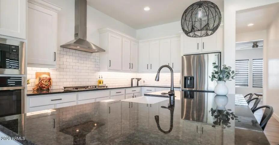 Real Estate Picture 20